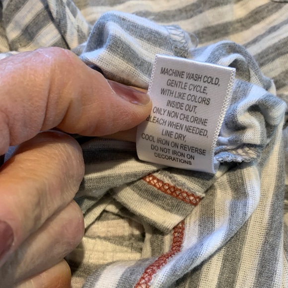 Disney Gray and White Striped Women's Sleepwear Set Dumbo sz XL - Picture 9 of 10